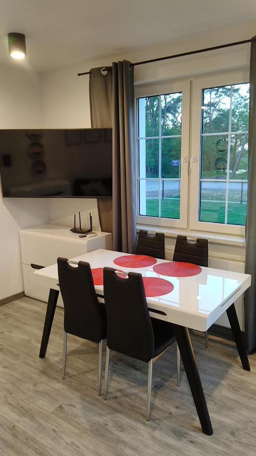 Apartamenty Wakacyjne Slesin  ภายนอก รูปภาพ